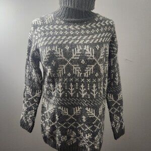 Wind River Nordic Patter Wool Turtle Neck sz S